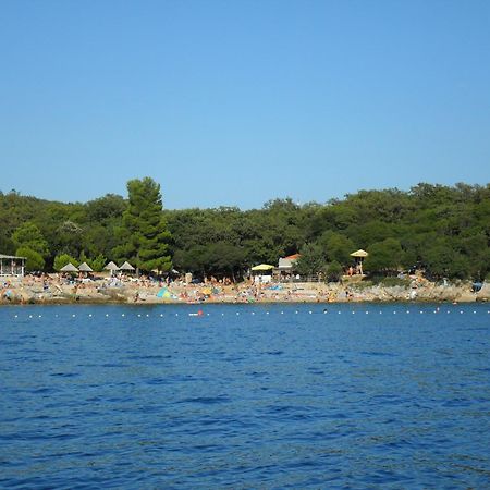 Apartment And Studio Jelusic Pinezići Екстериор снимка