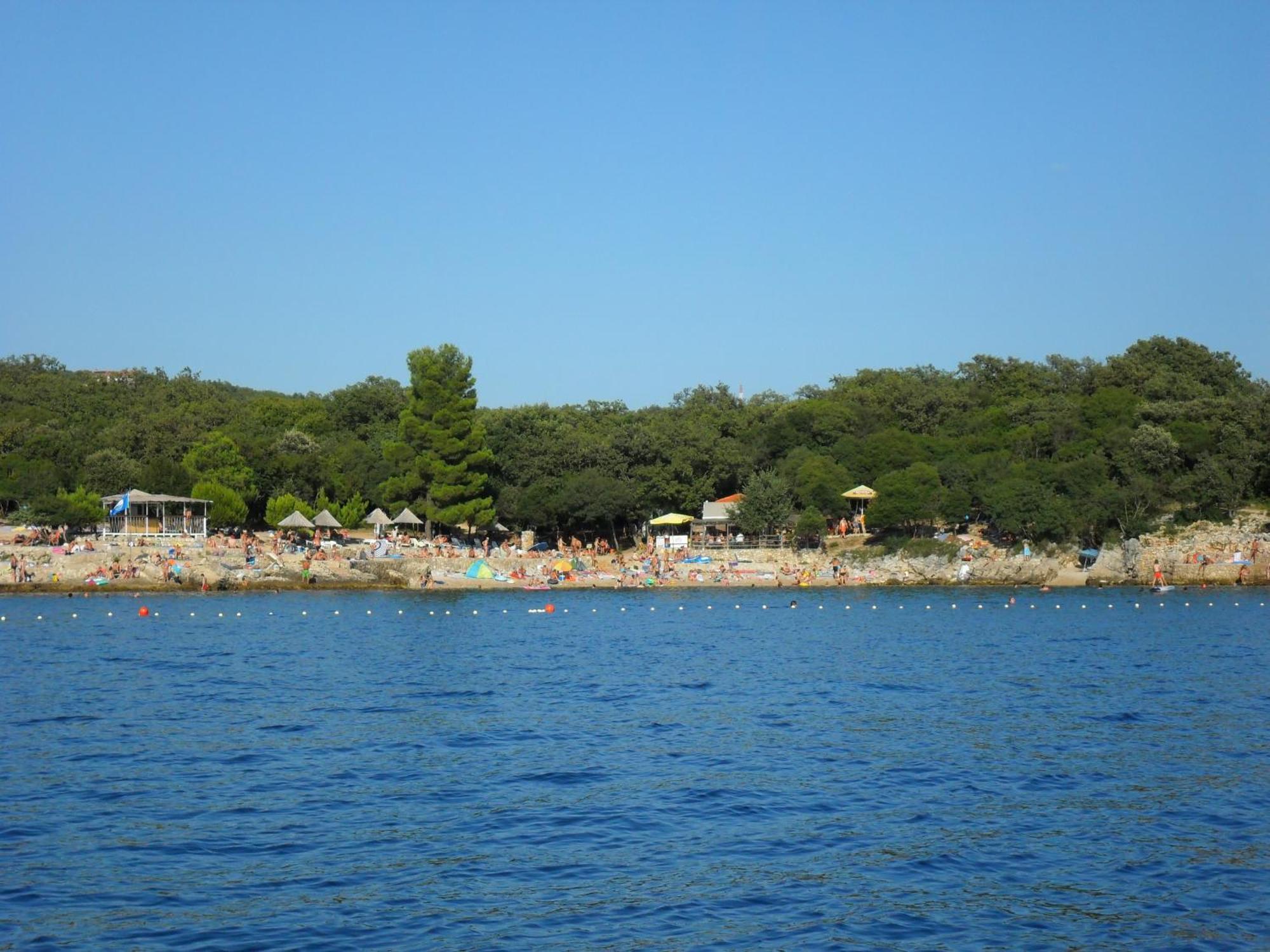 Apartment And Studio Jelusic Pinezići Екстериор снимка